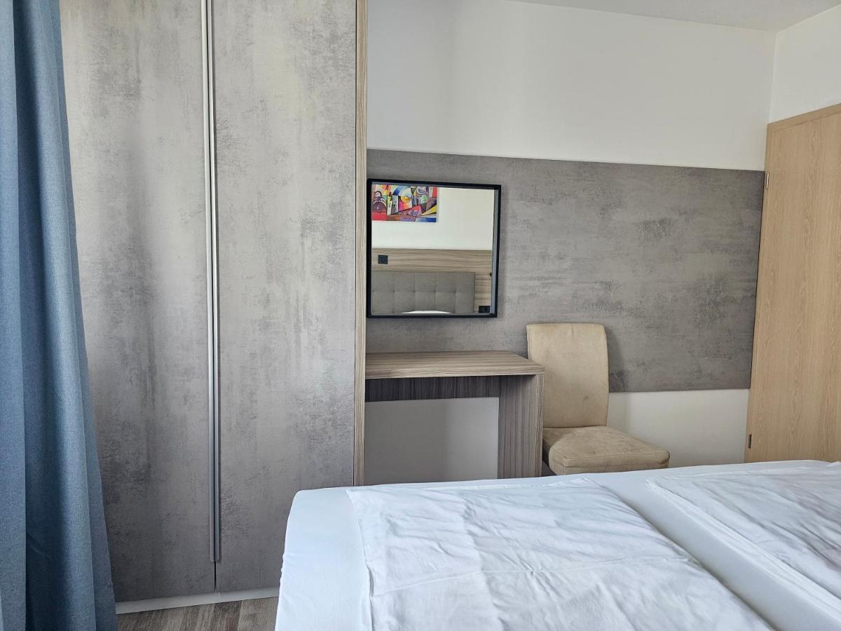 Premium Apartments Tade Funtana Ngoại thất bức ảnh