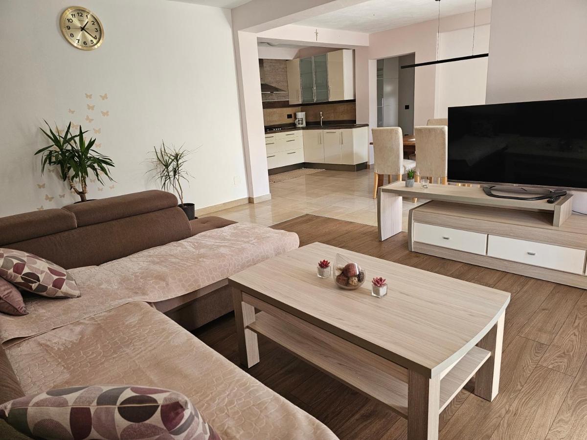 Premium Apartments Tade Funtana Ngoại thất bức ảnh